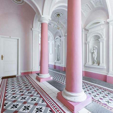 Anytime Holiday- Muzeum Apartments Prague Luaran gambar