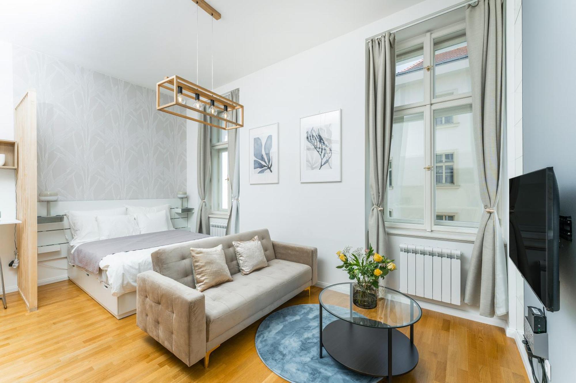 Anytime Holiday- Muzeum Apartments Prague Luaran gambar